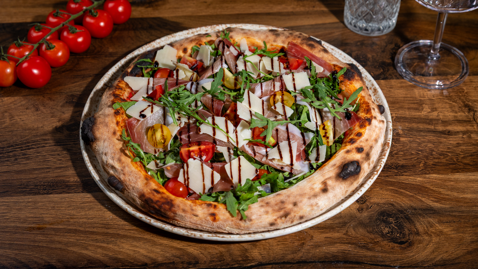 Pizza Crudo e Rucola